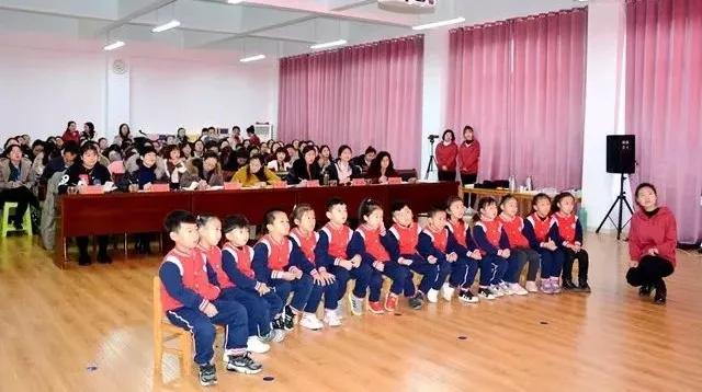 「云南教育新聞」把脈課堂，引領成長